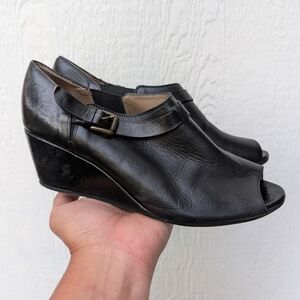 Anyi Lu Melanie Black Leather Wedges Peep Toe Shoes Pumps Booties 41.5 US 10.5